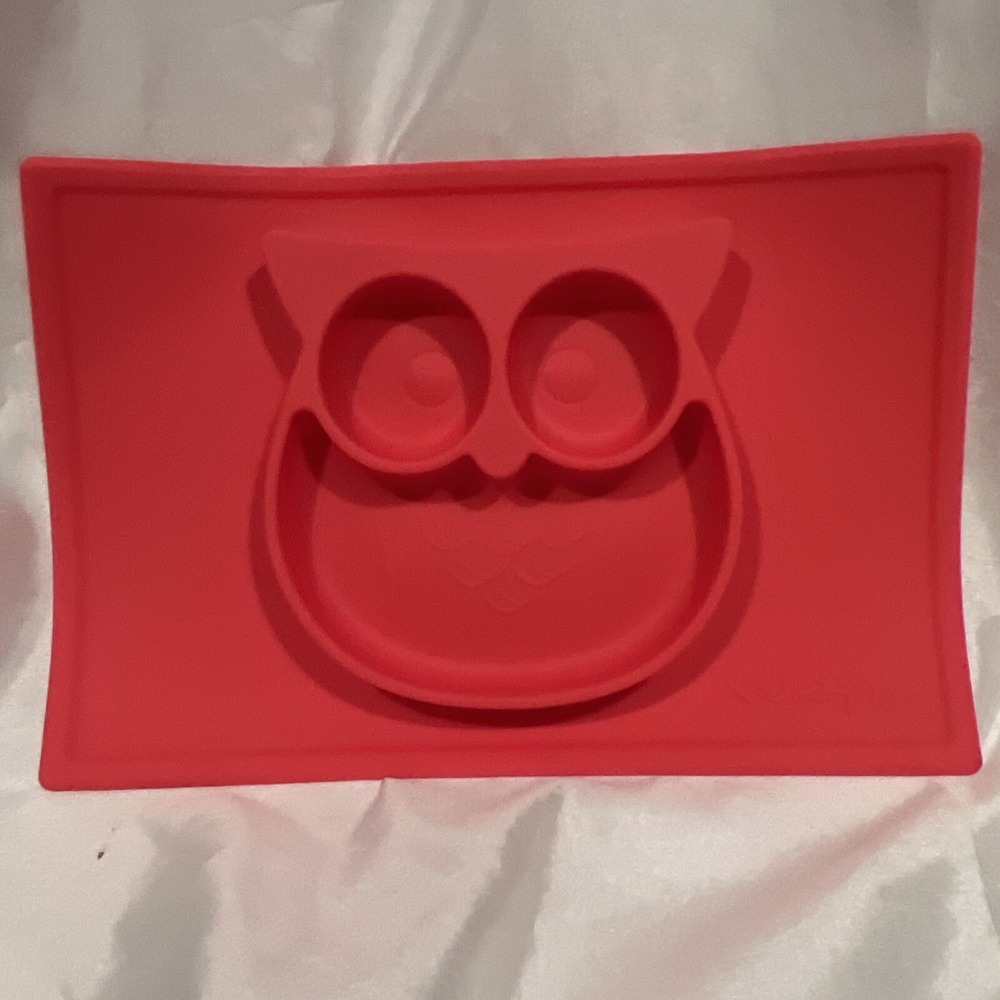Nuby Owl Red Silicone Divided Feeding Placemat No Slip Food Baby Micro/Dish Safe